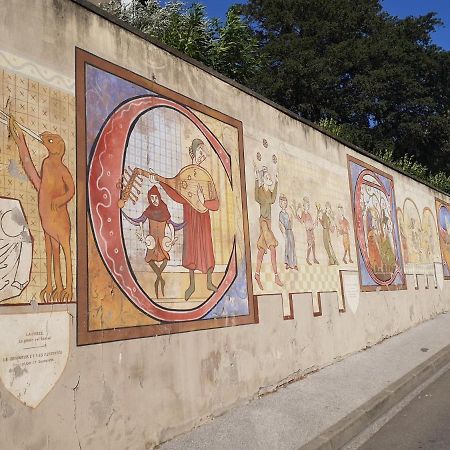 Appartamento Un petit coin de France : à côté de la Cité médiévale Carcassonne Esterno foto